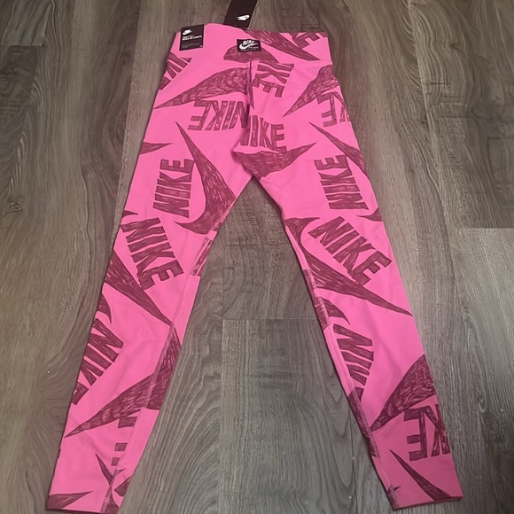 NIKE TIGHT FIT REGULAR LENGTH NWT - Picture 3 of 4
